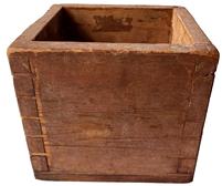 S76 Early Salmon painted dovetailed measuring box (1/2 peck) wonderful dry painted surface. measures 7" tall 8" wide 8" deep