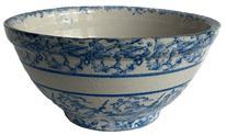 L332 19th century blue and white Spongeware bowl featuring the classic sponge-applied blue speckled pattern with a solid white band in center. Squared lipped rim and raised footed bottom. Measurements: 11 top diameter x 5 ¾ bottom diameter x 5 ½ tall.