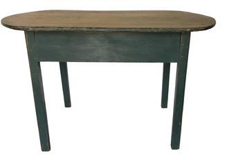 E232 18th century Massachusetts Traven Tabe with a beautiful scrubbed oval one-board top, in original green painted surface, The top is resting on a mioristed and pegged base with breaded legs with molded outer edge. ( circa 1790 -1810 ),Early home repair Measurements are 25 3/4" High , 40 1/2" Wide , 30" D.